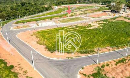 Terreno à venda na Avenida Ângelo Zeppelin, Borda da Mata, Caçapava