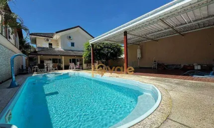 Sobrado com 3 dormitórios à venda, 254 m² - Villa Branca - Jacareí/SP