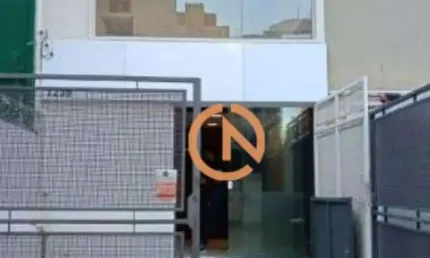 Sobrado em moema com 1 vaga na frente! excelente localização