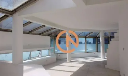 Apartamento Triplex Residencial à venda, Santa Cecília, São Paulo - AT0001.