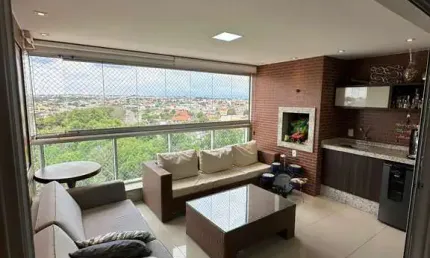 Apartamento mobiliado no Edificio belle vie. planta de 134m²