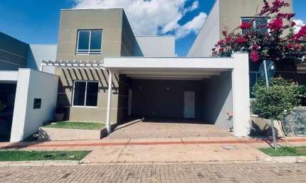 Casa em condomínio fechado com 3 quartos para alugar na Avenida Santa Cruz, 1117, Santa Cruz, Cuiabá