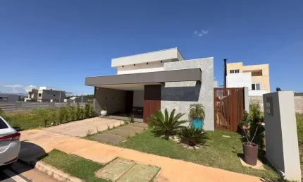 Casa em condomínio fechado com 3 quartos à venda na Rodovia Arquiteto Hélder Cândia, km 2, Ribeirão do Lipa, Cuiabá, 127 m2 por R$ 1.600.000
