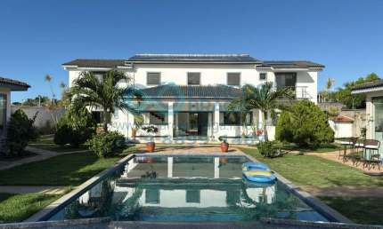 Casa com 6 quartos à venda no Centro, Santa Cruz Cabrália , 2200 m2 por R$ 3.300.000