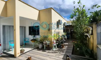 Casa com 2 quartos à venda no Centro, Santa Cruz Cabrália  por R$ 440.000