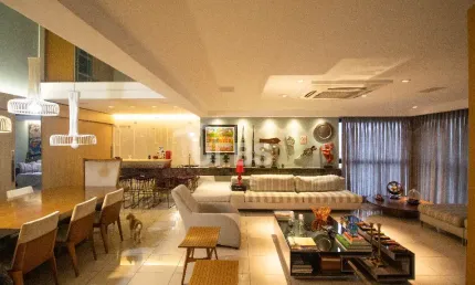 Incrível apartamento duplex com  4 suítes, sendo uma suíte master com closet e banheira