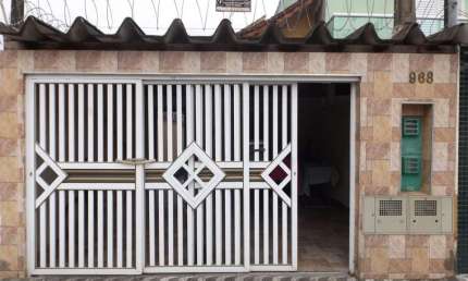 Casa à venda em Praia Grande-SP, Bairro Mirim: 2 quartos, 1 suíte, 2 salas, 2 banheiros, 2 vagas de garagem, 122m²!