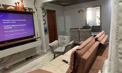 Apartamento no Centro de São Vicente-SP: 2 quartos, 1 suíte, 1 sala, 92m² - Venda ou Troca por casa na praia grande.