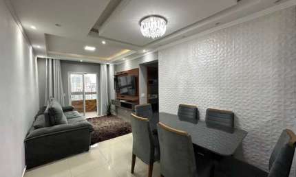 Imperdível oportunidade: Apartamento à venda em Praia Grande-SP, bairro Tupi. 2 quartos, 1 suíte, sala, banheiro, 1 vaga - 78m².
