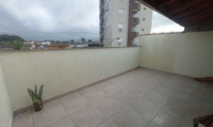Imperdível! TRIPLEX de condomínio à venda bairro Sítio do Campo em Praia Grande-SP.