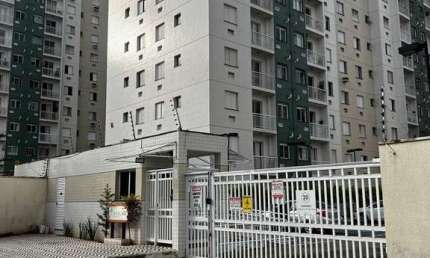 Apartamento à venda em Praia Grande-SP, bairro Ocian: 2 quartos, 1 sala, 1 banheiro, 1 vaga, 50m² de área