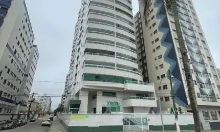 Apartamento total de 4 dormitórios 3 Vagas FRENTE MAR na vila Guilhermina em Praia Grande em Excelente Localização... No Espelho D'água !!!