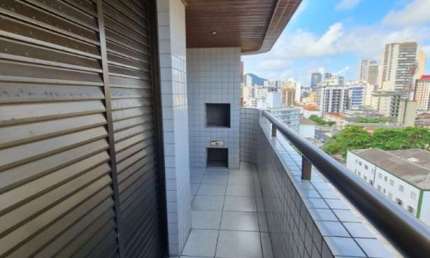 Apartamento para locação na Guilhermina, Praia Grande-SP: 2 quartos, 1 suíte, 1 vaga de garagem, 80m² de área. Venha conferir!