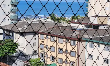Imperdível: apartamento de 2 dormitórios na guilhermina, praia grande-sp, com 1 suíte e 97m² de área!