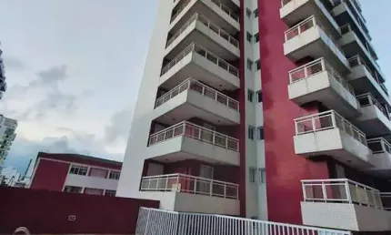 Apartamento à venda em Praia Grande-SP, bairro Ocian: 1 quarto, 1 sala, 1 banheiro, 1 vaga, 53,70m². Imperdível!