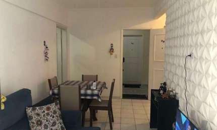 Apartamento à venda em Praia Grande-SP, bairro Tupi, 1 quarto, 1 sala, 1 banheiro, 1 vaga, 47 m². Aproveite!