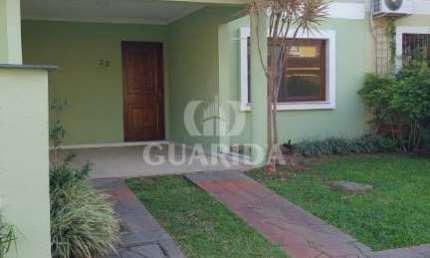 Casa em condomínio fechado com 3 quartos à venda na Avenida da Serraria, 2222, Espírito Santo, Porto Alegre por R$ 379.000