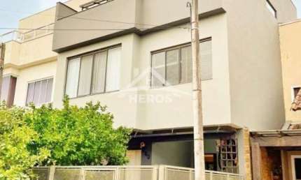 Casa em condomínio fechado com 3 quartos à venda na Rua Guatambu, 660, Hípica, Porto Alegre por R$ 695.000