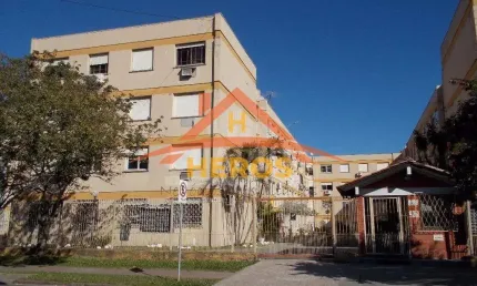 Apartamento com 2 quartos à venda na Rua Camaquã, 121, Camaquã, Porto Alegre por R$ 210.000