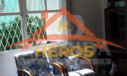 Apartamento com 3 quartos à venda na Rua Orfanotrófio, 1035, Cristal, Porto Alegre por R$ 249.000