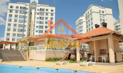 Apartamento com 3 quartos à venda na Avenida da Cavalhada, 4530, Cavalhada, Porto Alegre por R$ 380.000