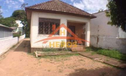 Casa com 3 quartos à venda na Rua Marechal Mesquita, 788, Teresópolis, Porto Alegre por R$ 800.000
