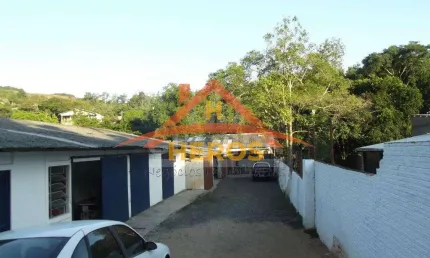 Terreno à venda na Estrada João Passuelo, 1025, Vila Nova, Porto Alegre por R$ 298.000