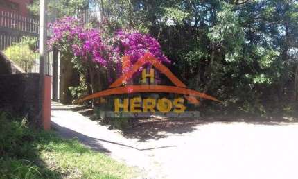 Terreno à venda na Rua Deputado Astério de Mello, 820, Teresópolis, Porto Alegre por R$ 250.000