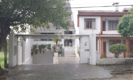 Casa com 2 quartos à venda na Rua Padre João Batista Reus, 692, Vila Conceição, Porto Alegre por R$ 1.424.000
