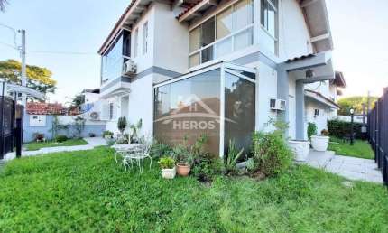 Casa com 4 quartos à venda na Rua Adão Pinheiro da Silva, 170, Ipanema, Porto Alegre por R$ 950.000
