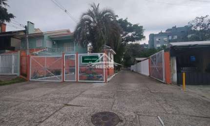 Apartamento com 2 quartos à venda na Travessa Escobar, 61, Camaquã, Porto Alegre por R$ 150.000