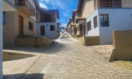 Casa em condomínio fechado com 2 quartos à venda na Rua Morro Alto, 255, Campo Novo, Porto Alegre por R$ 240.000