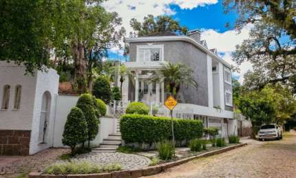Casa com 3 quartos à venda na Rua Professor Xavier Simões, 250, Sétimo Céu, Porto Alegre por R$ 1.800.000