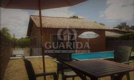 Casa com 3 quartos à venda na Idalino Pereira da Silva, 151, Belém Novo, Porto Alegre por R$ 369.000