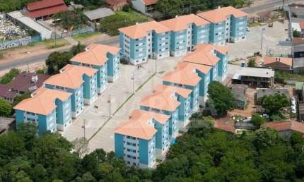 Apartamento com 2 quartos à venda na Rua Atílio Supertti, 340, Vila Nova, Porto Alegre por R$ 180.000