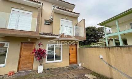 Casa em condomínio fechado com 2 quartos à venda na Rua José Pereira da Cunha, 68, Vila Nova, Porto Alegre por R$ 399.000