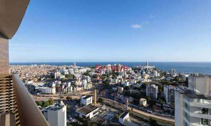 Apartamento Quatro Quartos para Venda no Horto Florestal
