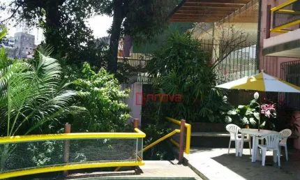 Casa com 3 quartos à venda na Rua Dinah Silveira de Queirós, 12, Candeal, Salvador