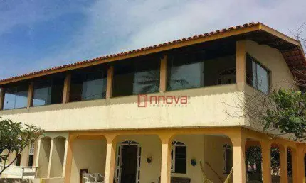Casa ampla em Ipitanga - Lauro de Freitas, próximo a praia