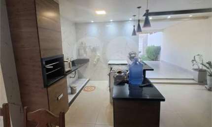 Casa com 3 quartos à venda na Sessenta E Sete, Morada da Serra, Cuiabá