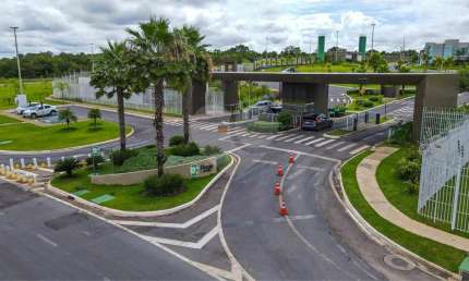 Terreno em condomínio fechado à venda na Avenida dos Florais, Ribeirão do Lipa, Cuiabá