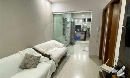Condomínio com 3 quartos à venda em Jardim Imperial - MT