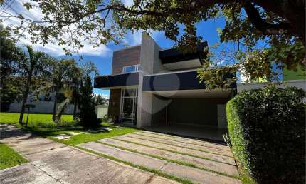 Condomínio com 2 quartos à venda em Jardim Imperial - MT
