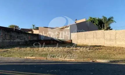 Terreno à venda no Parque Santa Bárbara, Campinas  por R$ 160.000