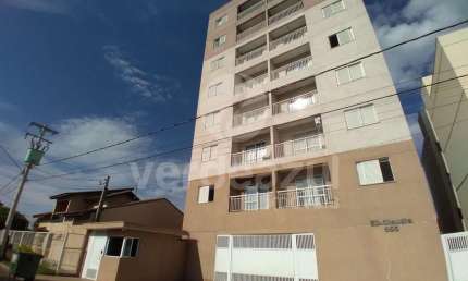 Apartamento com 2 quartos para alugar na Rua Wanderley Borsari, 555, Parque São Lourenço, Indaiatuba, 68 m2 por R$ 2.400