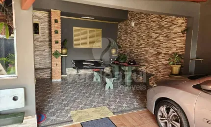 Casa com 2 quartos à venda na Rua Herminia Angela Capovilla de Carvalho, sn, Parque Via Norte, Campinas, 190 m2 por R$ 630.000