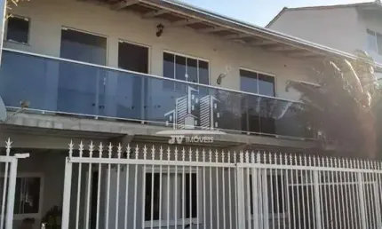Linda casa no bairro vÁrzea com duas moradias, Várzea, Itapema - SC