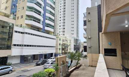 Apartamento 100m do mar no coraÇÃo da meia praia, Meia Praia, Itapema - SC