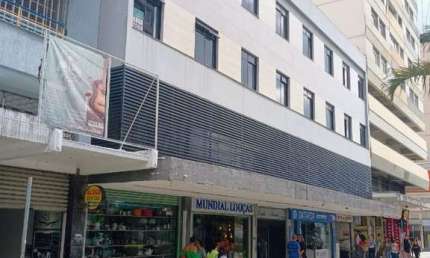 Apartamento com 2 dormitórios para alugar, 65 m² por R$ 1.283,54/mês - Centro - Juiz de Fora/MG