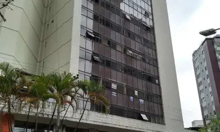 Apartamento com 1 dormitório à venda, 35 m² por R$ 170.000,00 - Centro - Juiz de Fora/MG